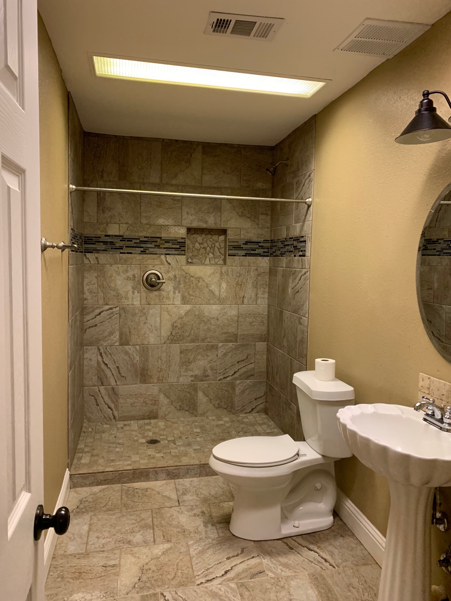 Omni Construction craftsmanship on a remodeling project